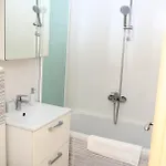 Apartment Renci With Sea View